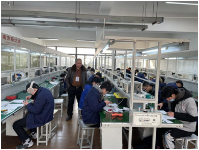 我校圆满完成了本学期技能等级认定和鉴定工作